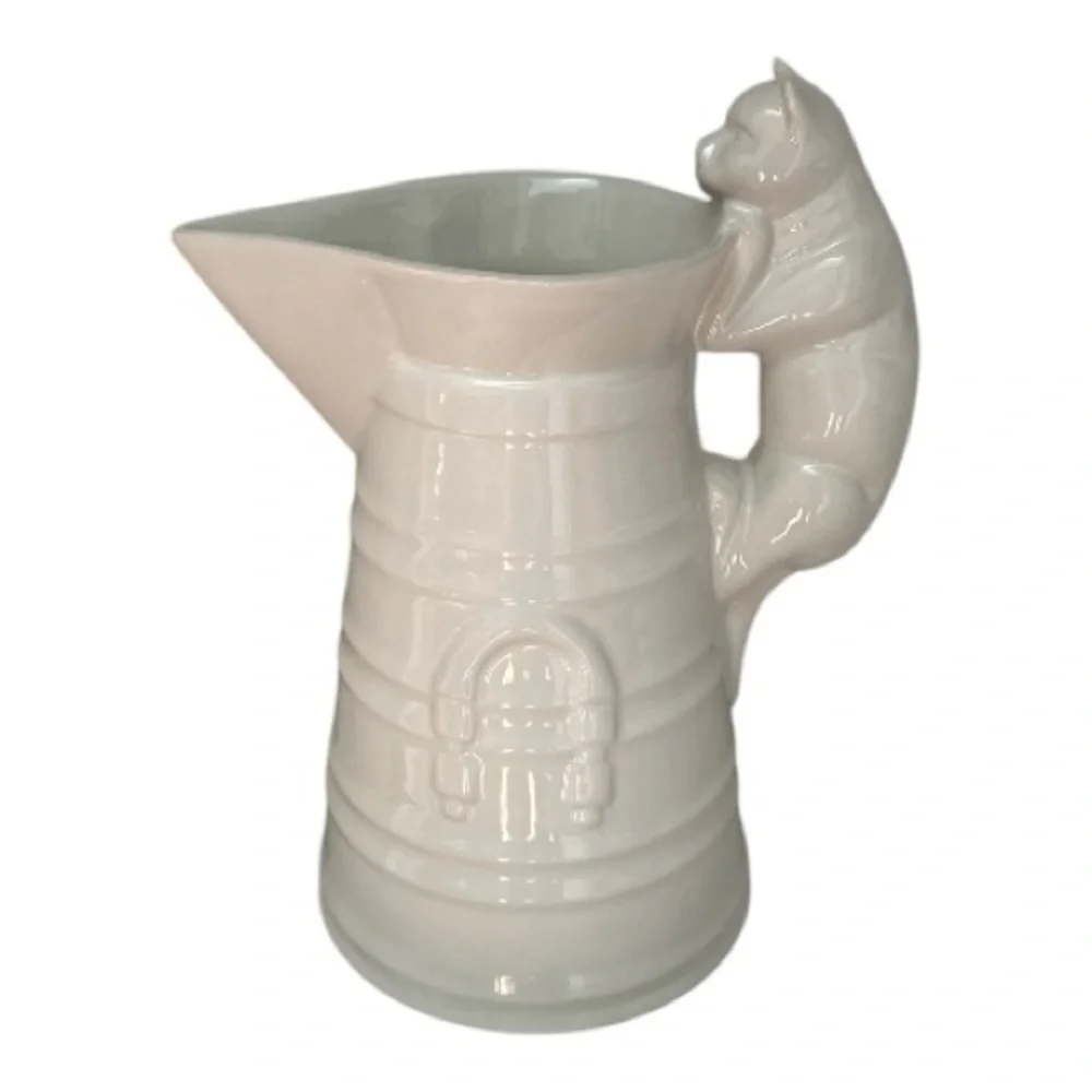 Williams Sonoma Cat Pitcher